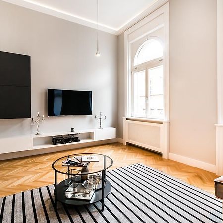 Bpr Opera Lux Treasure Apartment บูดาเปสต์ ภายนอก รูปภาพ