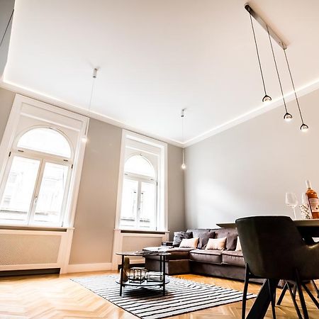 Bpr Opera Lux Treasure Apartment บูดาเปสต์ ภายนอก รูปภาพ