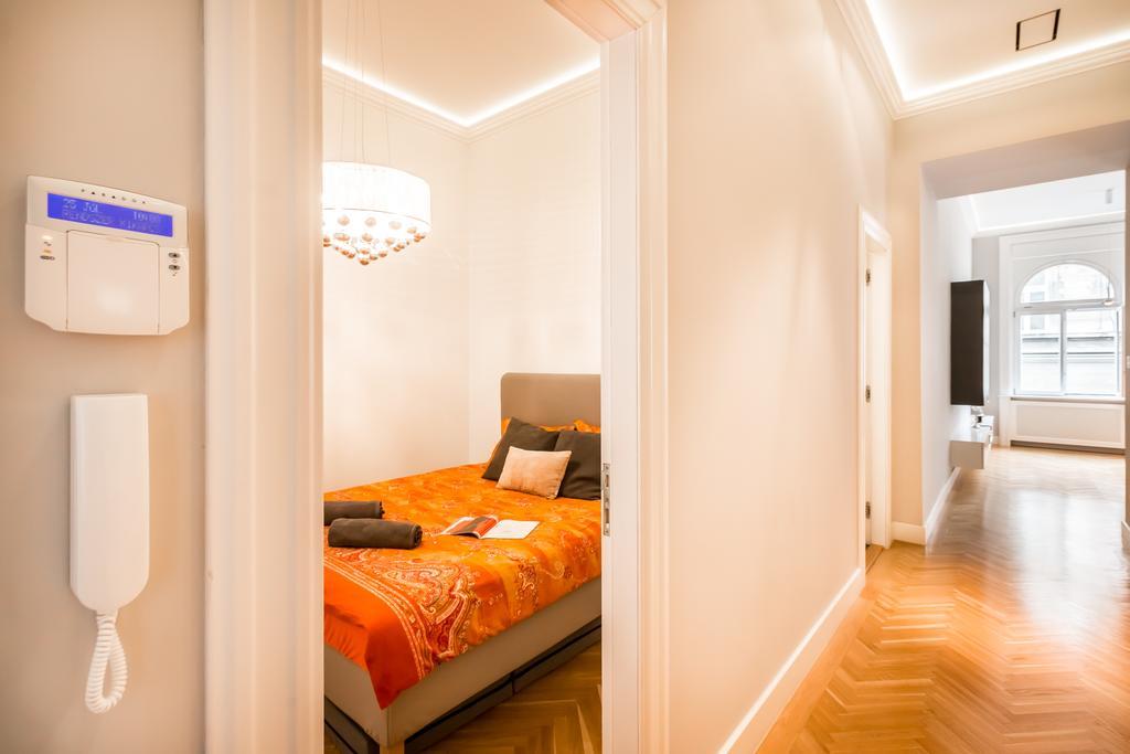 Bpr Opera Lux Treasure Apartment บูดาเปสต์ ภายนอก รูปภาพ